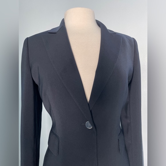 Tahari Black Blazer 4 - Picture 3 of 5
